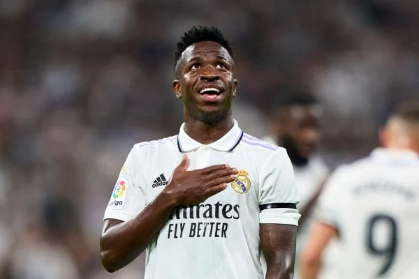 Vini Jr é eleito melhor jogador do Real Madrid em novembro em votação  popular, futebol espanhol