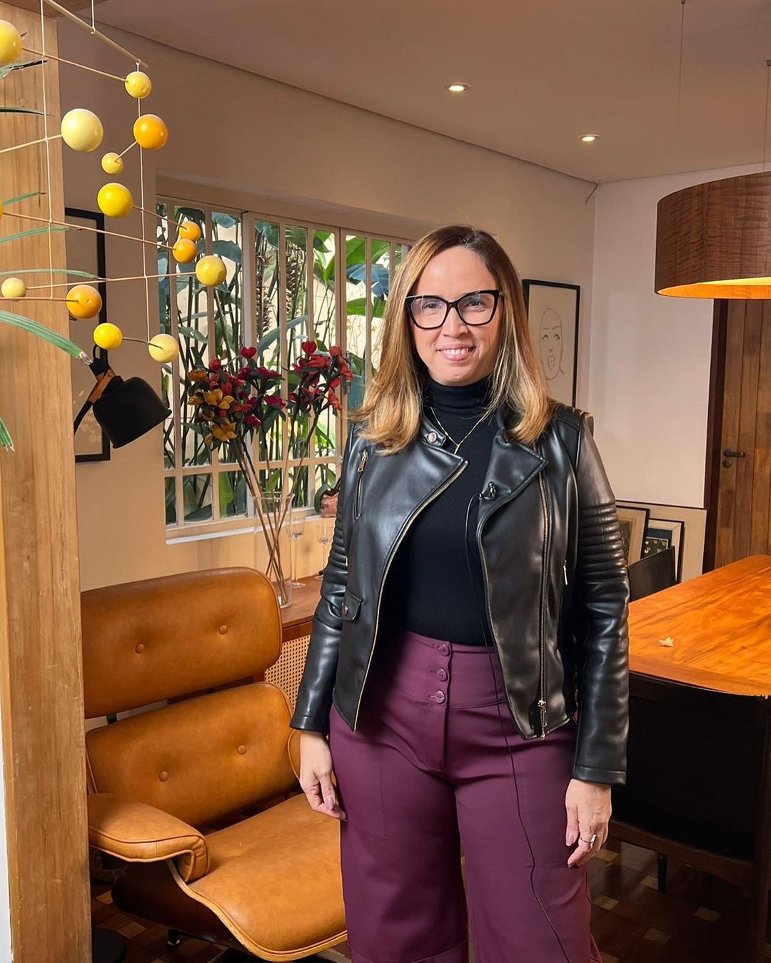 Após sete meses afastada para campanha eleitoral Viviane Moura retorna ...
