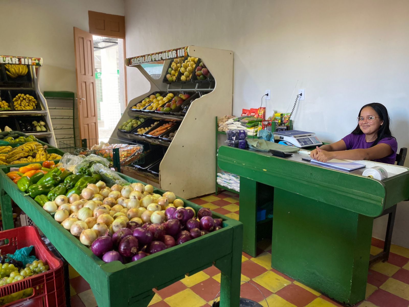 A Prefeitura De Esperantina Entregou Os Pontos Do Mercado P Blico Para