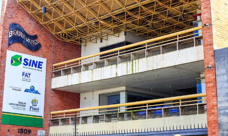 Sine oferta 233 vagas de emprego em Teresina nesta quinta-feira (1º)