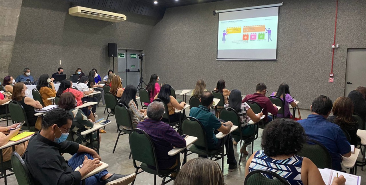 Piauí já realizou mais de 200 horas de formação na rede estadual para o Novo Ensino Médio