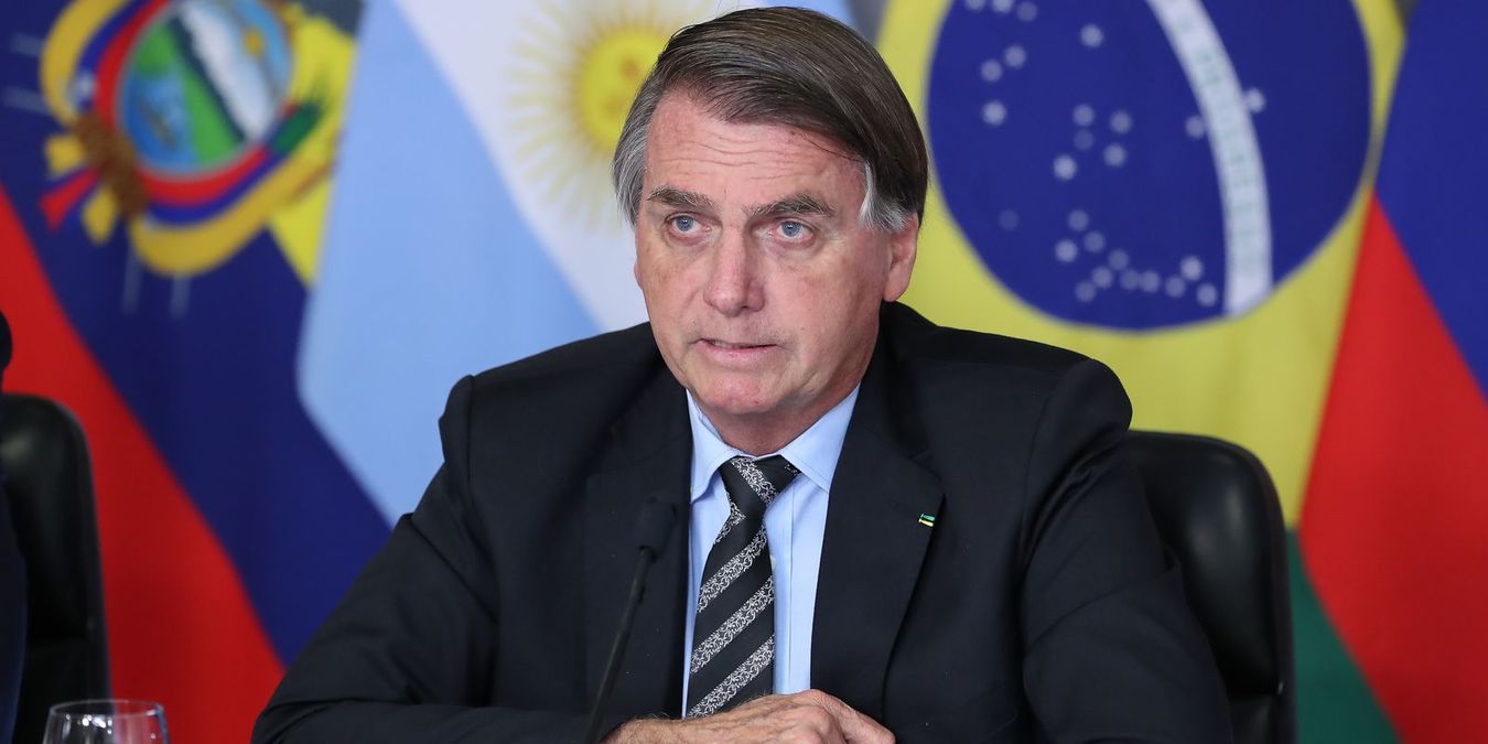 Bolsonaro decide que não voltará ao Brasil se tiver prisão decretada