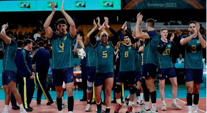 Com show de Darlan, Seleção Brasileira de Vôlei garante vitória no tie-break