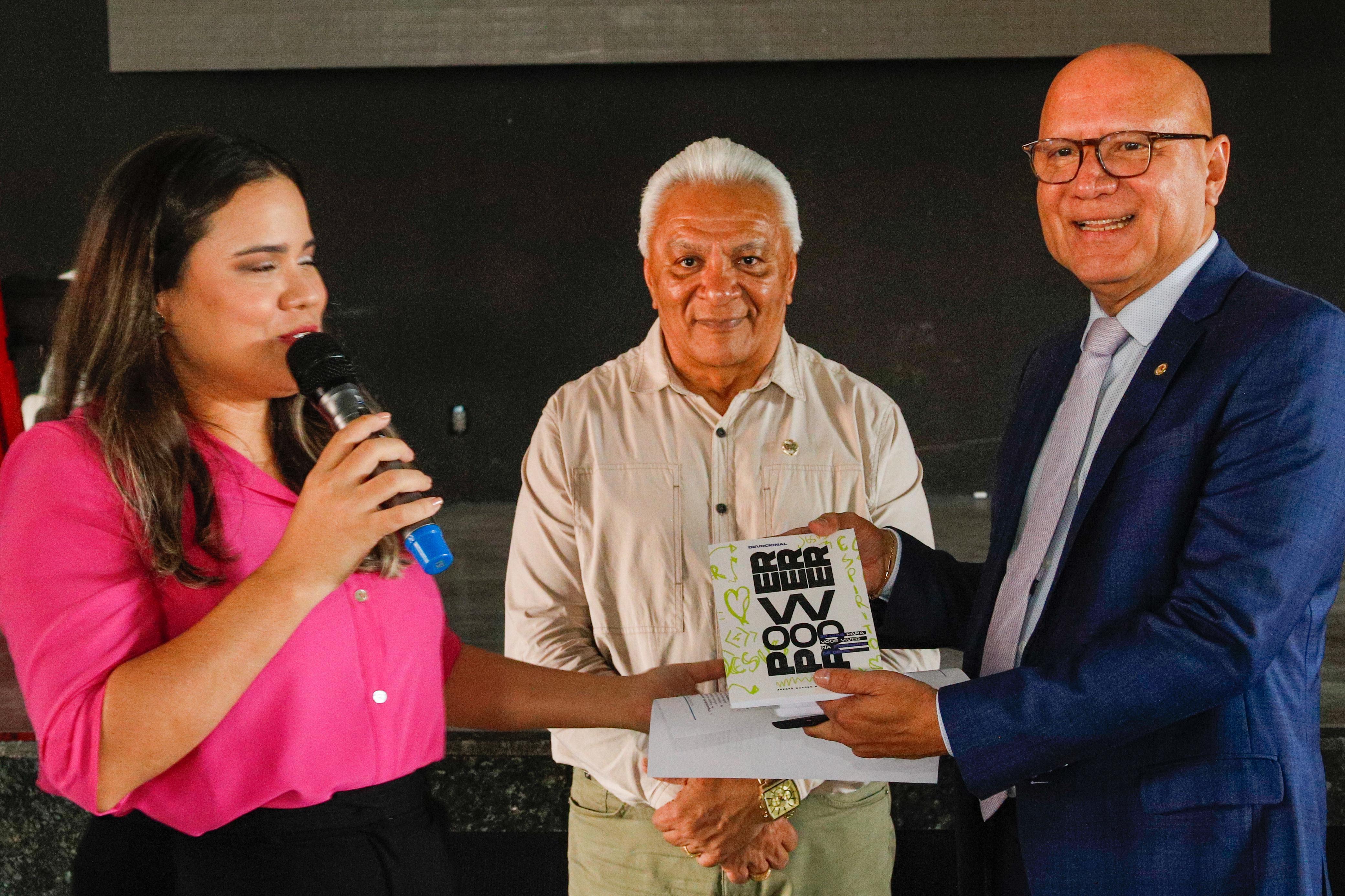 Franzé Silva se reúne com evangélicos e garante apoio na Marcha para Jesus  - Política