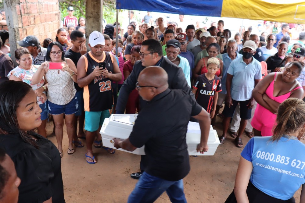São-pedrenses mortos durante tragédia em SP são velados e sepultados sob forte comoção