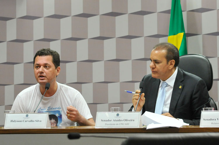 Hallisson Carvalho Silva, em depoimento no Senado, na CPI do CARF, após ser alvo da Operação Zelotes, deflagrada pela Polícia Federal.