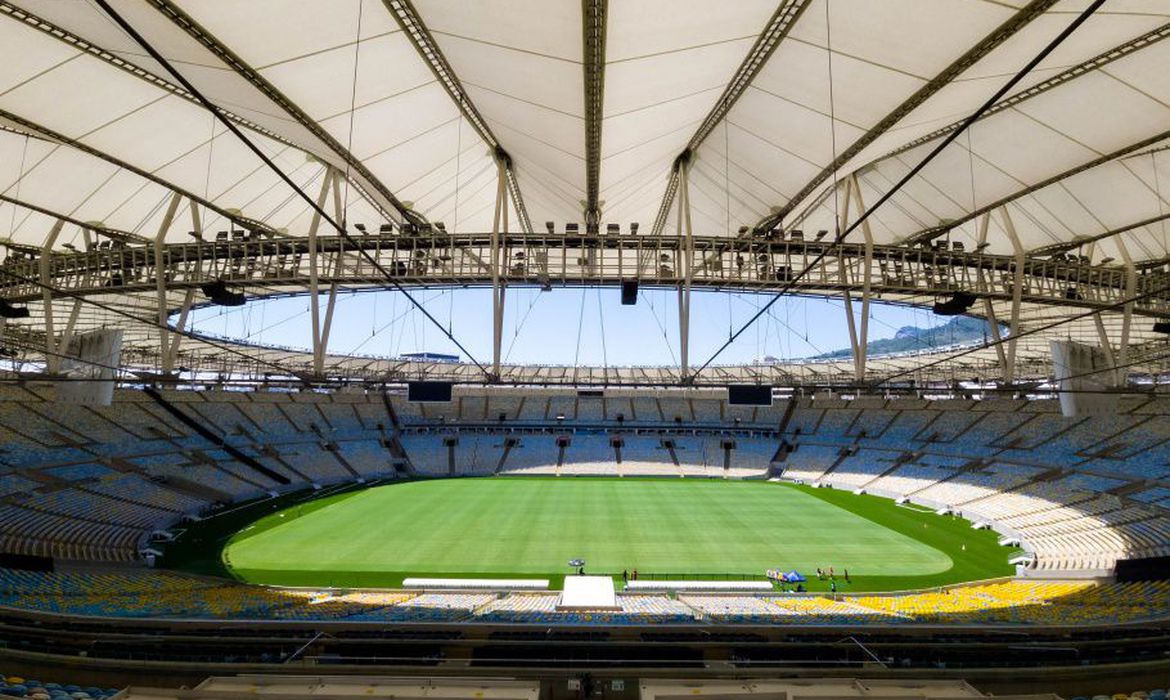 Brasileiro: Vasco e Palmeiras fazem duelo de invictos no Maracanã
