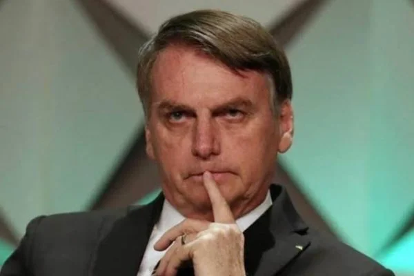 Depoimento de Jair Bolsonaro à PF sobre atos de 8/1 é enviado ao STF