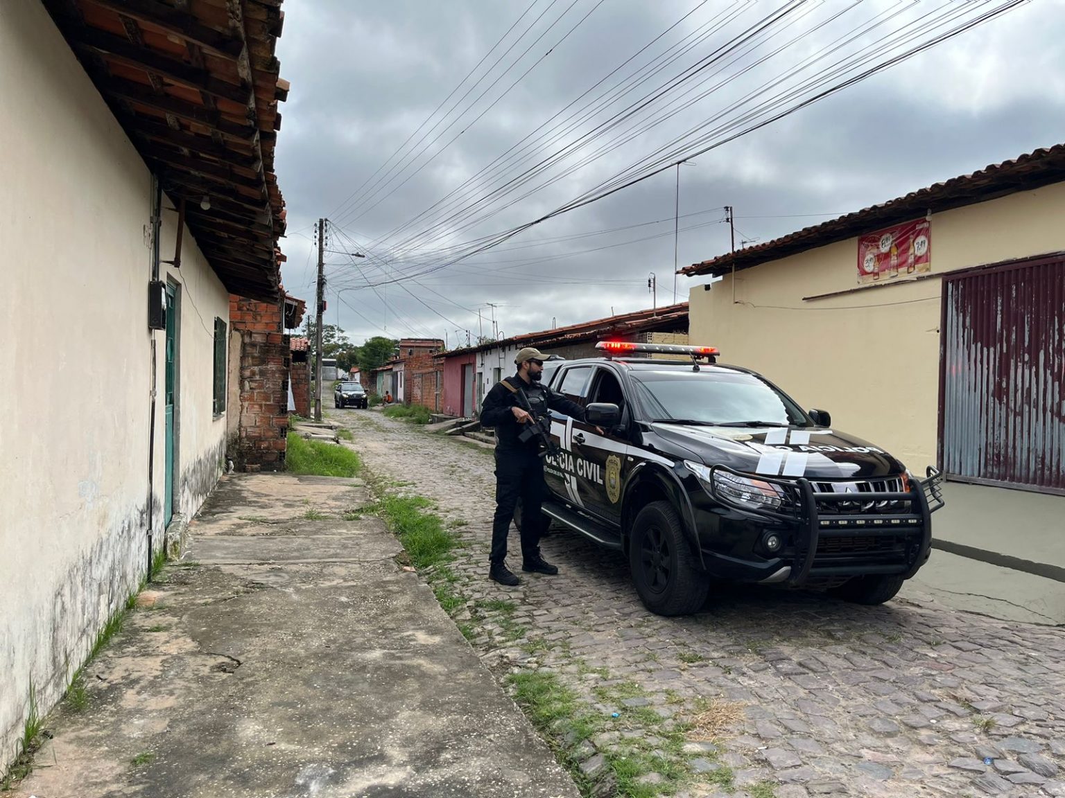 Polícia Civil realiza trabalho de monitoramento na Vila Mocambinho em