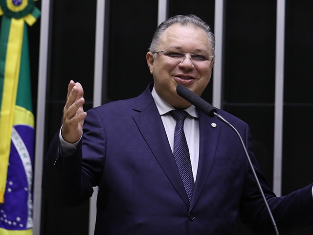 Deputado Florentino Neto Apoia A Criação Da CPI Das Pirâmides Na Câmara ...