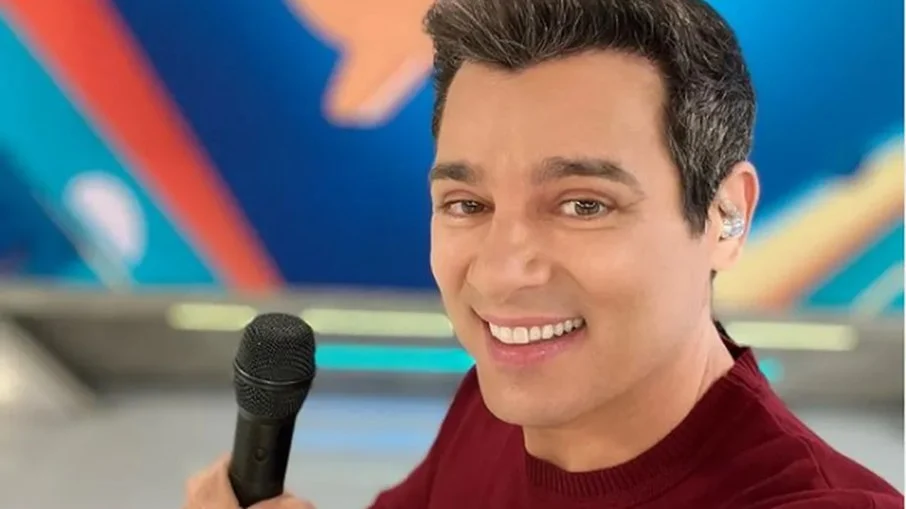 Celso Portiolli acalma seguidores após rumores de ataque de pitbull