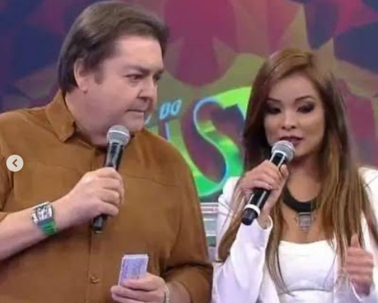 Ex-bailarina, Carol Nakamura pede orações para Faustão e diz considerá-lo  como pai - Entretenimento - R7 Famosos e TV