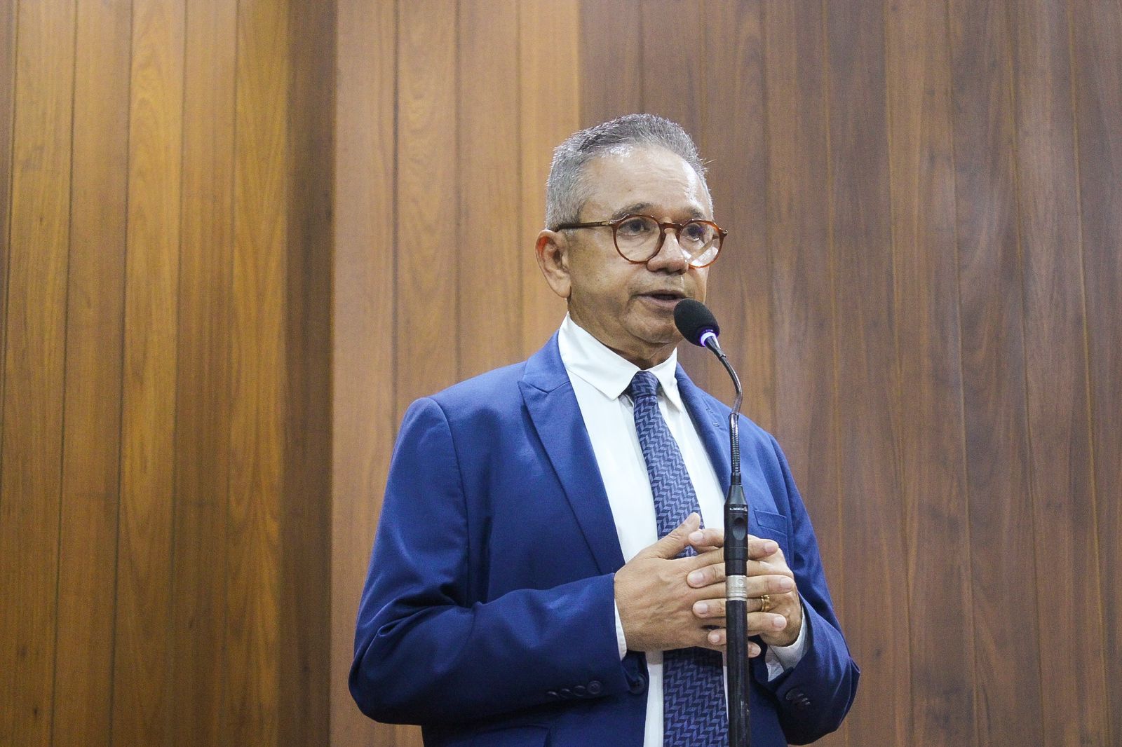 Dr. Hélio Oliveira