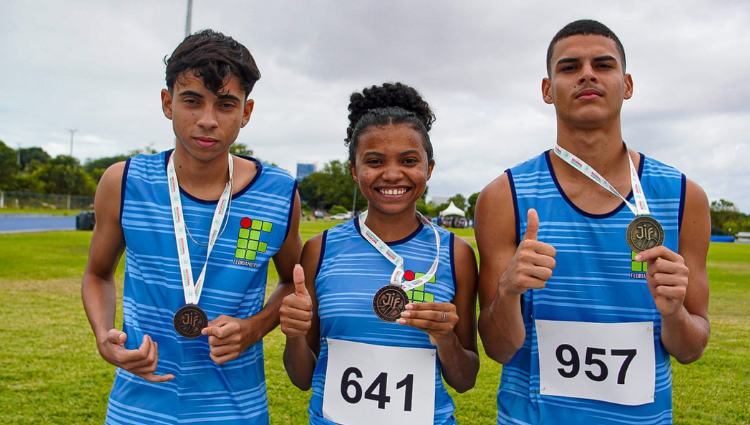 Estudantes do IFPI conquistam medalhas nas competições de atletismo dos JIF Nordeste