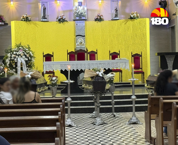 Crianças são sepultadas no mesmo caixão após acidente trágico que vitimou família no Piauí