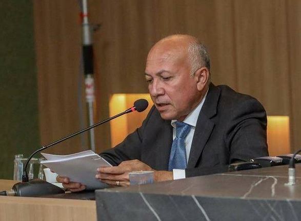 Deputado Warton Lacerda requer