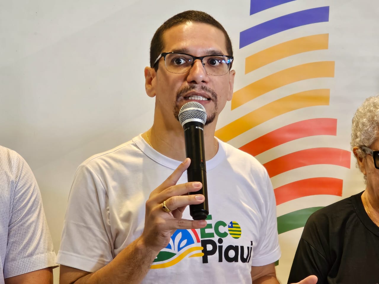 Daniel Oliveira destaca impacto da revitalização da Lagoa do Portinho no turismo e meio ambiente