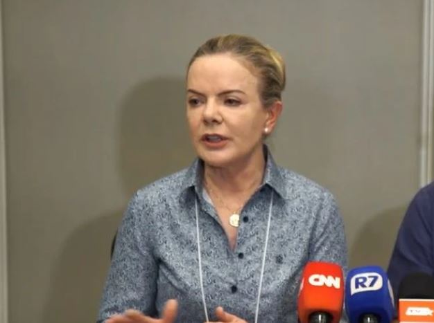 Gleisi diz que PT tem preocupações