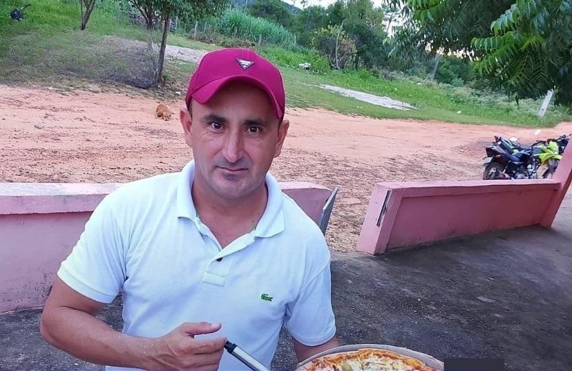 Homem baleado durante assalto