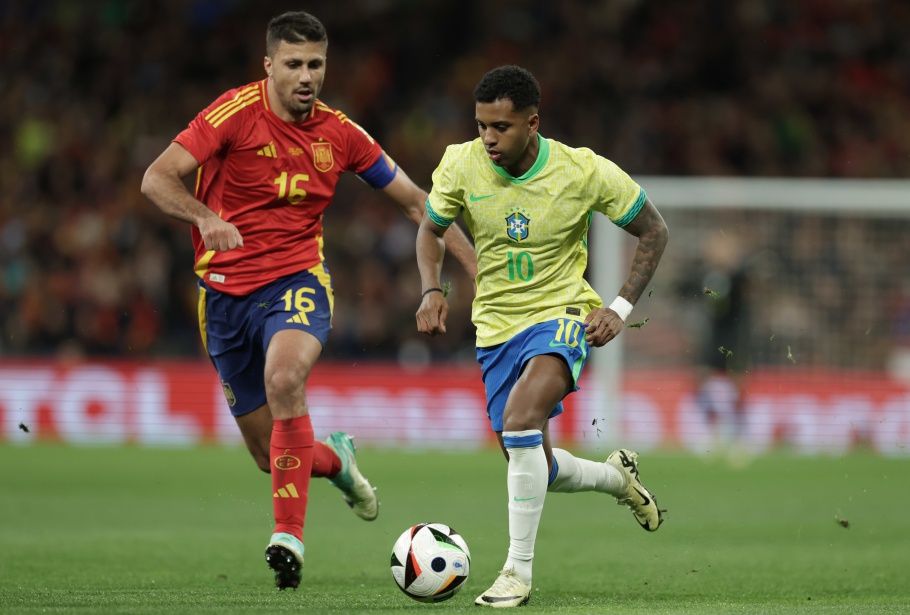 Rodrygo teve bom desempenho nos amistosos de março pela Seleção Brasileira