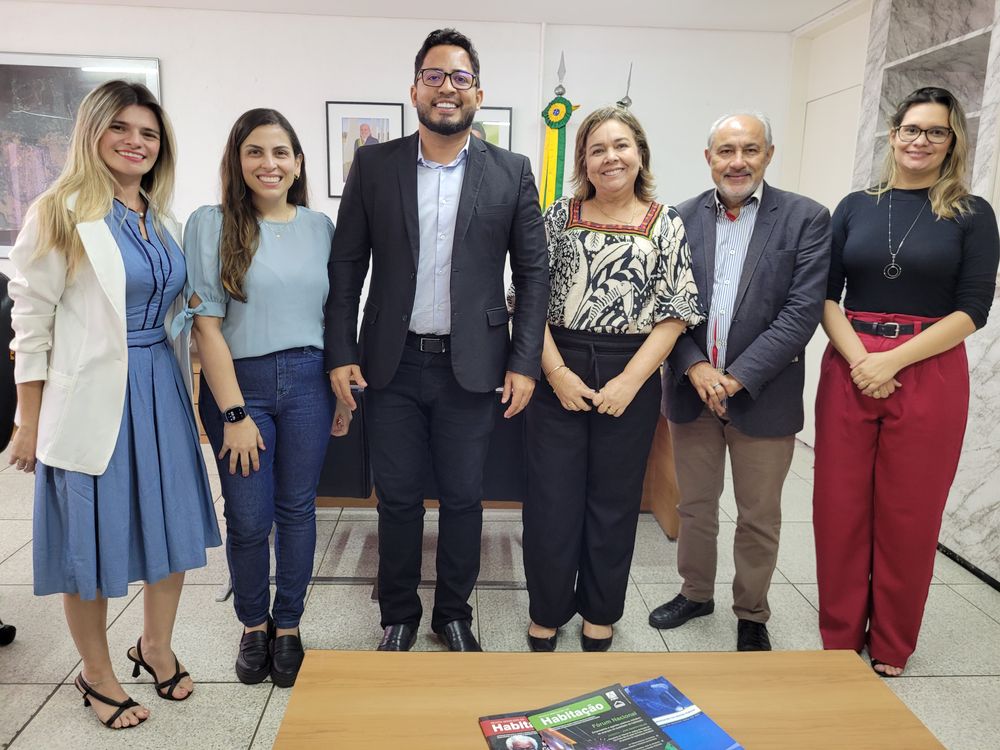 Escola de Governo do Piauí vai oferecer capacitação a servidores da ADH
