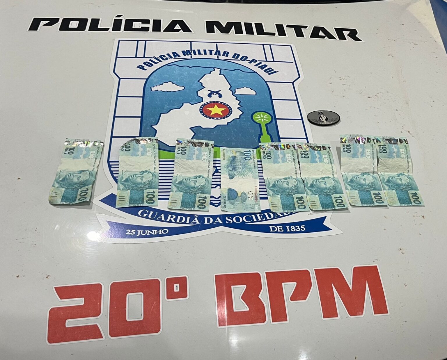 PM apreende cédulas falsas de dinheiro