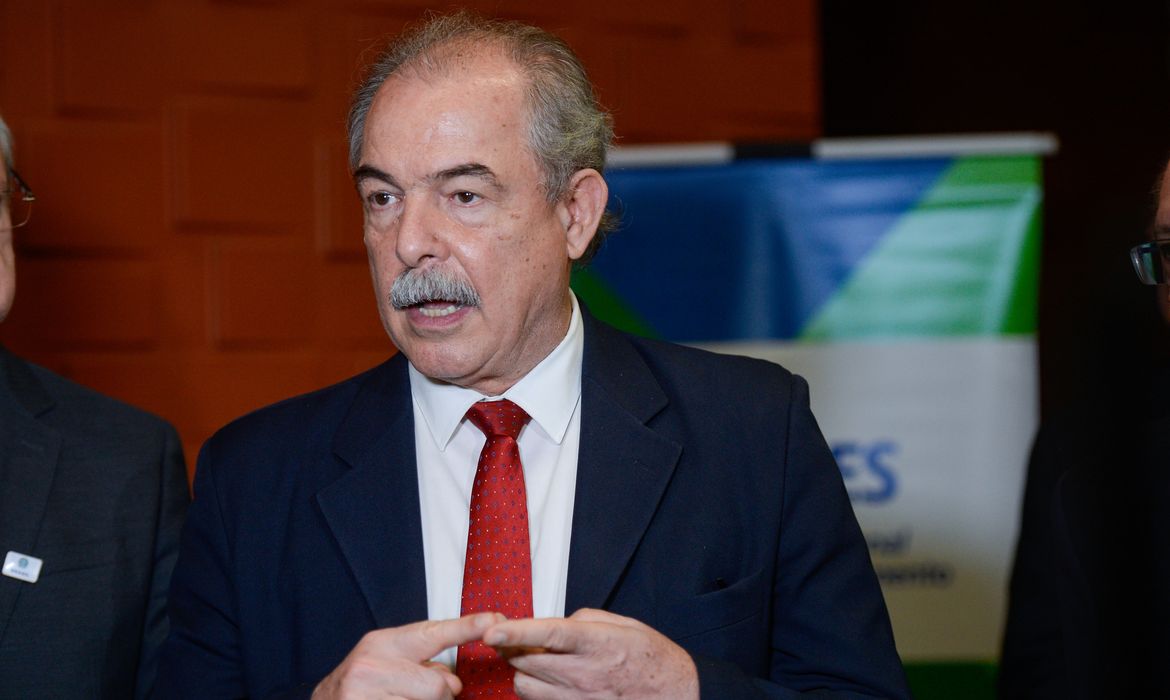 Presidente do Banco Nacional de Desenvolvimento Econômico e Social (BNDES), Aloizio Mercadante