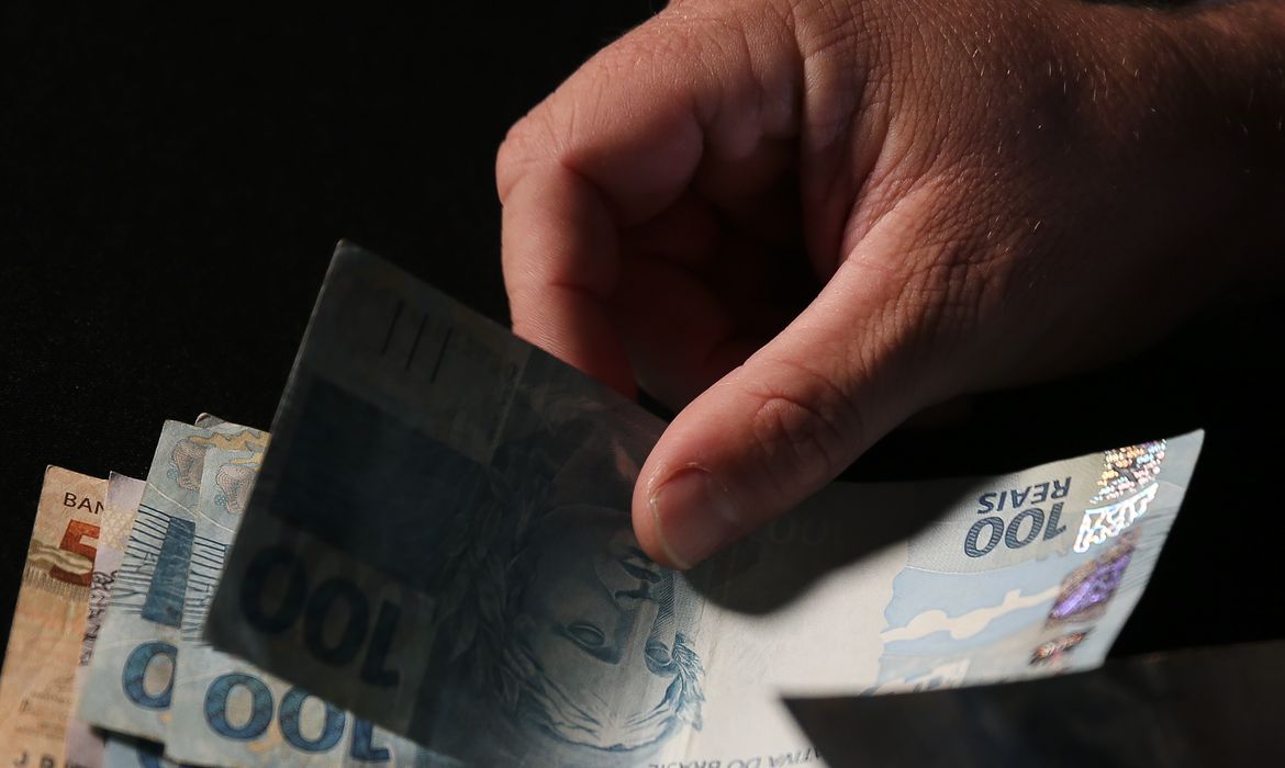 Rendimentos creditados nas contas somam R$ 5,4 bilhões, diz BC
