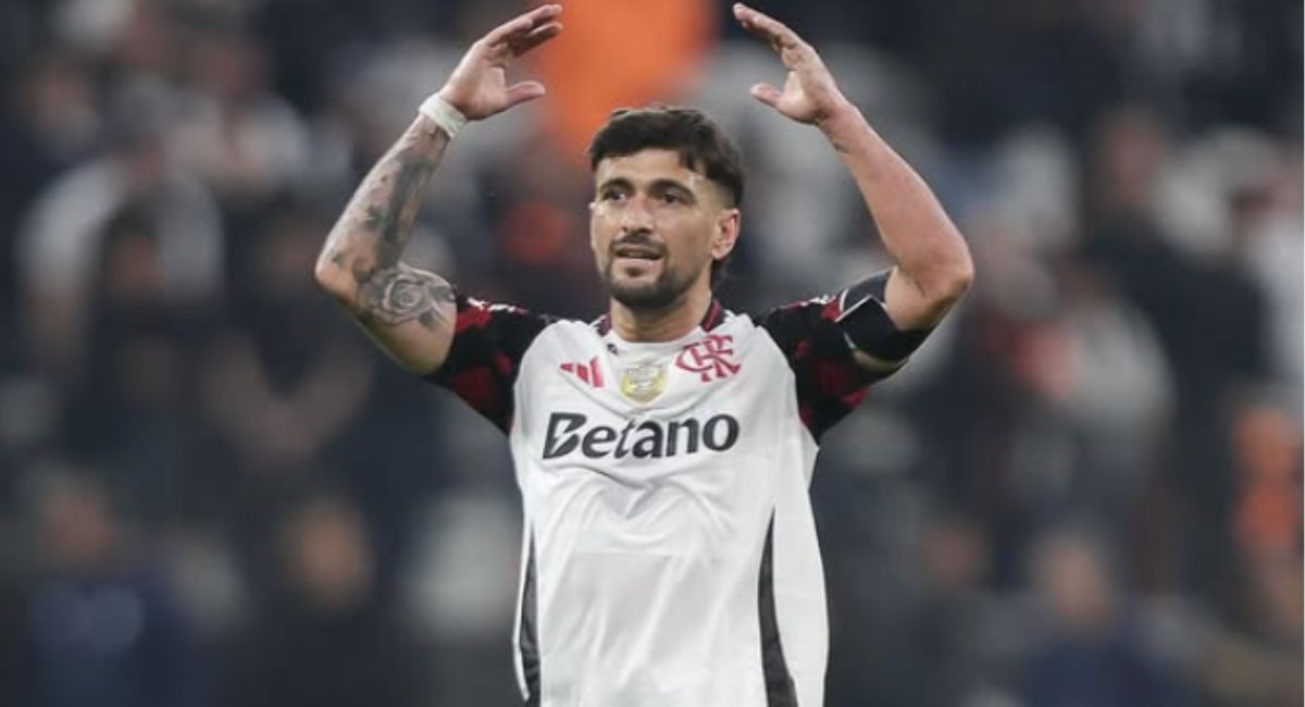 Arrascaeta critica arbitragem após clássico vencido pelo Flamengo