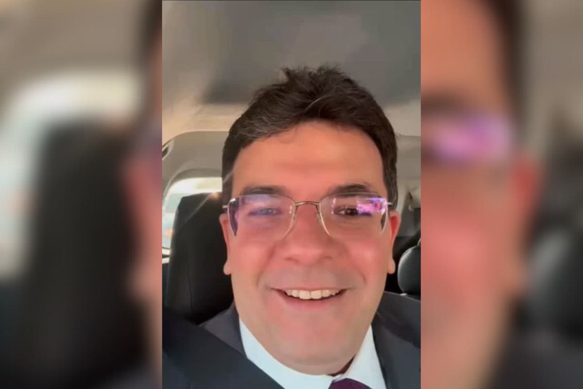 Rafael Fonteles celebra datas especiais e anuncia novas obras para a educação no Piauí