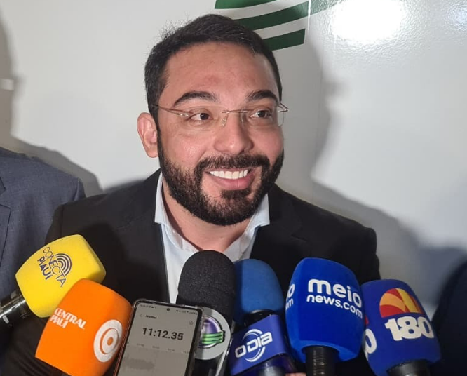 Prefeito Francisco Emanuel anuncia pacote de obras e reforça alianças políticas