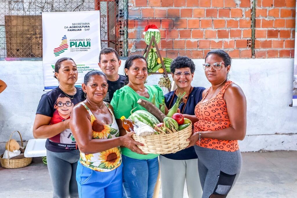 SAF entrega alimentos da agricultura familiar a entidades socioassistenciais