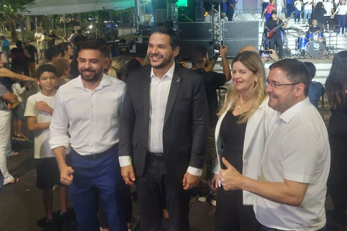 Washington Bandeira destaca educação no Coral das Mil Vozes