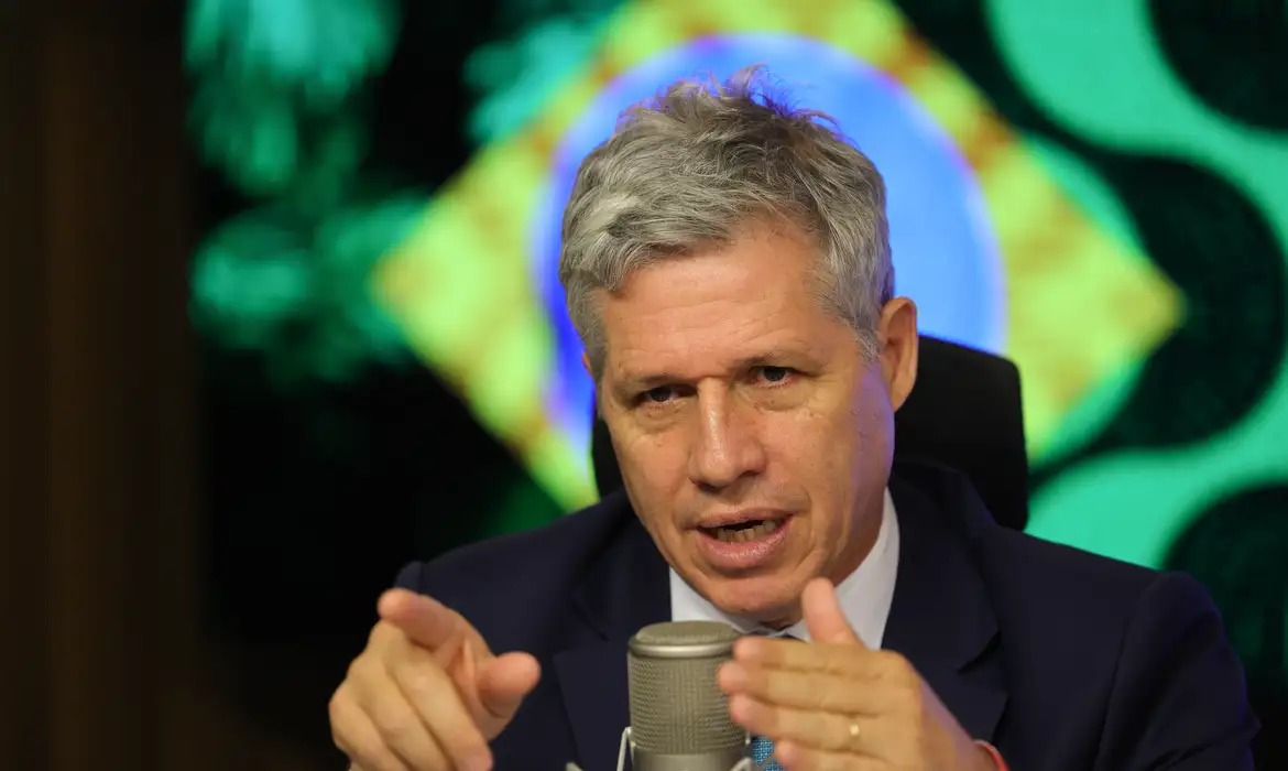 Ministro do Desenvolvimento Agrário, Paulo Teixeira