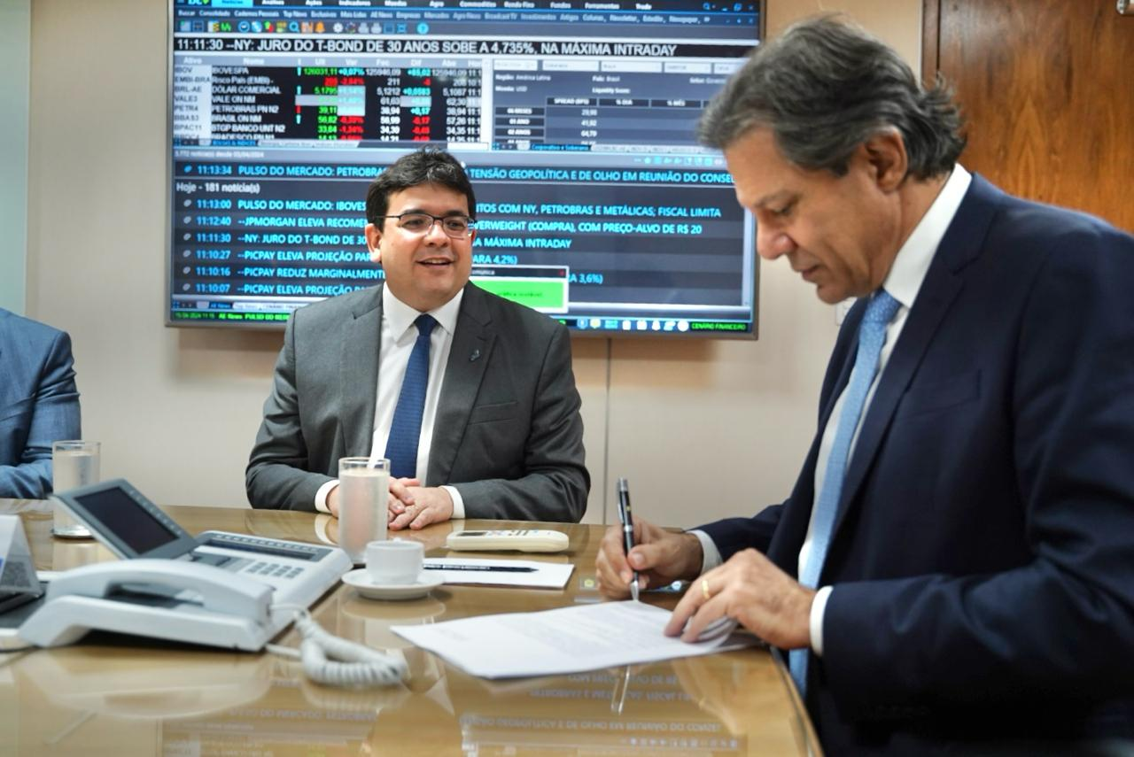 Rafael Fonteles sai em defesa de Haddad e defende foco no grau de investimento
