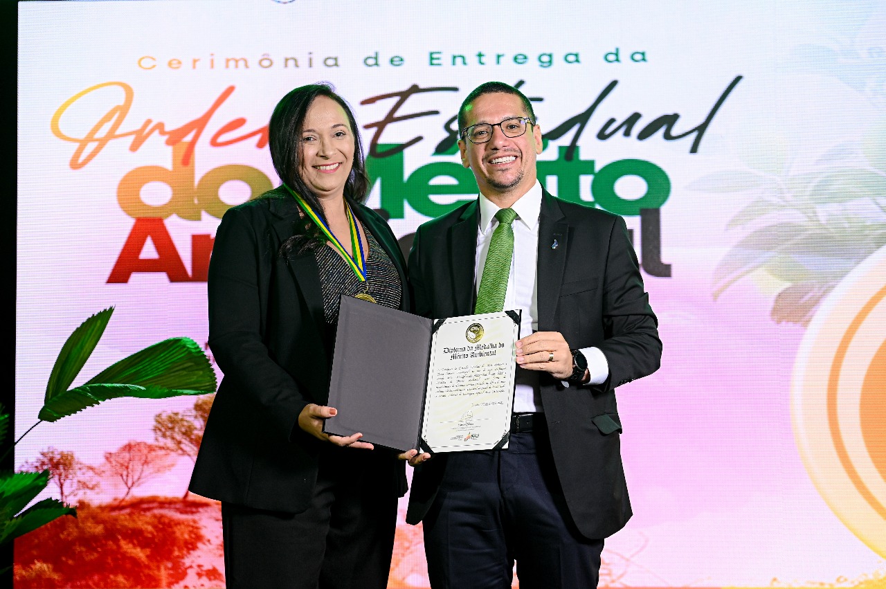 João de Almeida Freitas Filho é homenageado com Medalha de Honra ao Mérito Ambiental