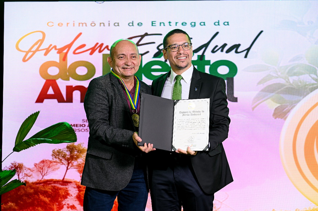 Marcelo Amorim De Moura é reconhecido como Servidor Público de Destaque Ambiental