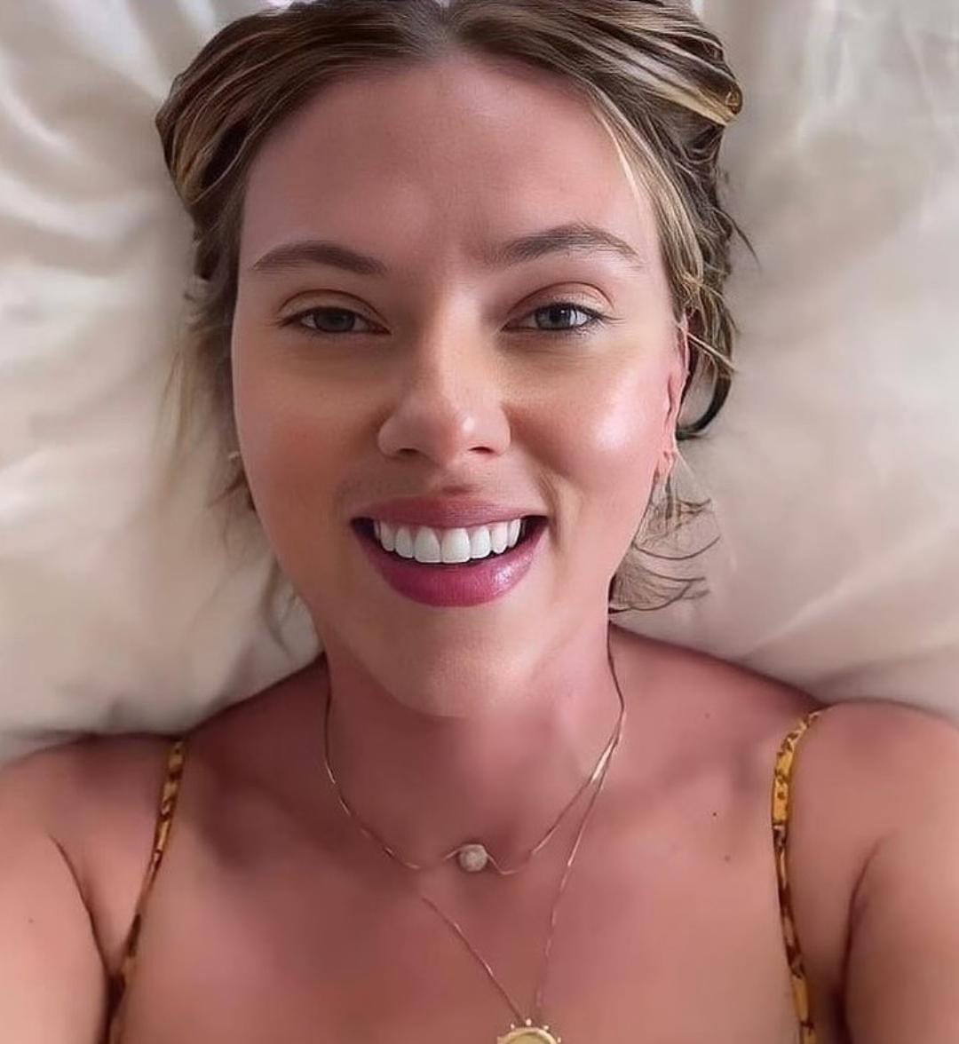 Scarlett Johansson revela por que não tira selfies com os fãs