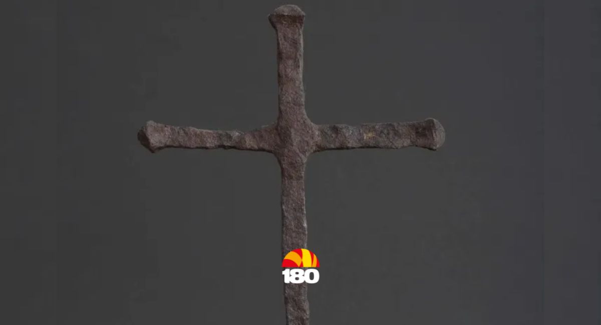 Cruz Histórica da Primeira Missa no Brasil Chega a São Paulo em Evento Religioso