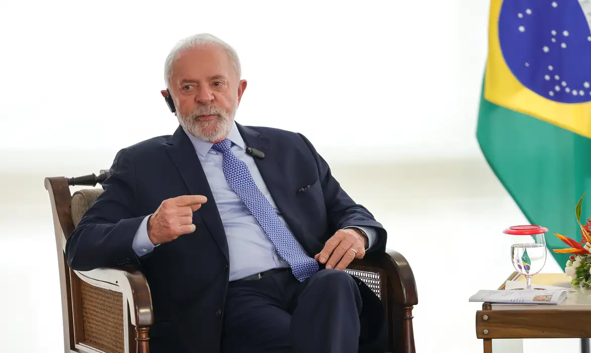 Lula sanciona Lei da Reciprocidade Comercial, sem vetos