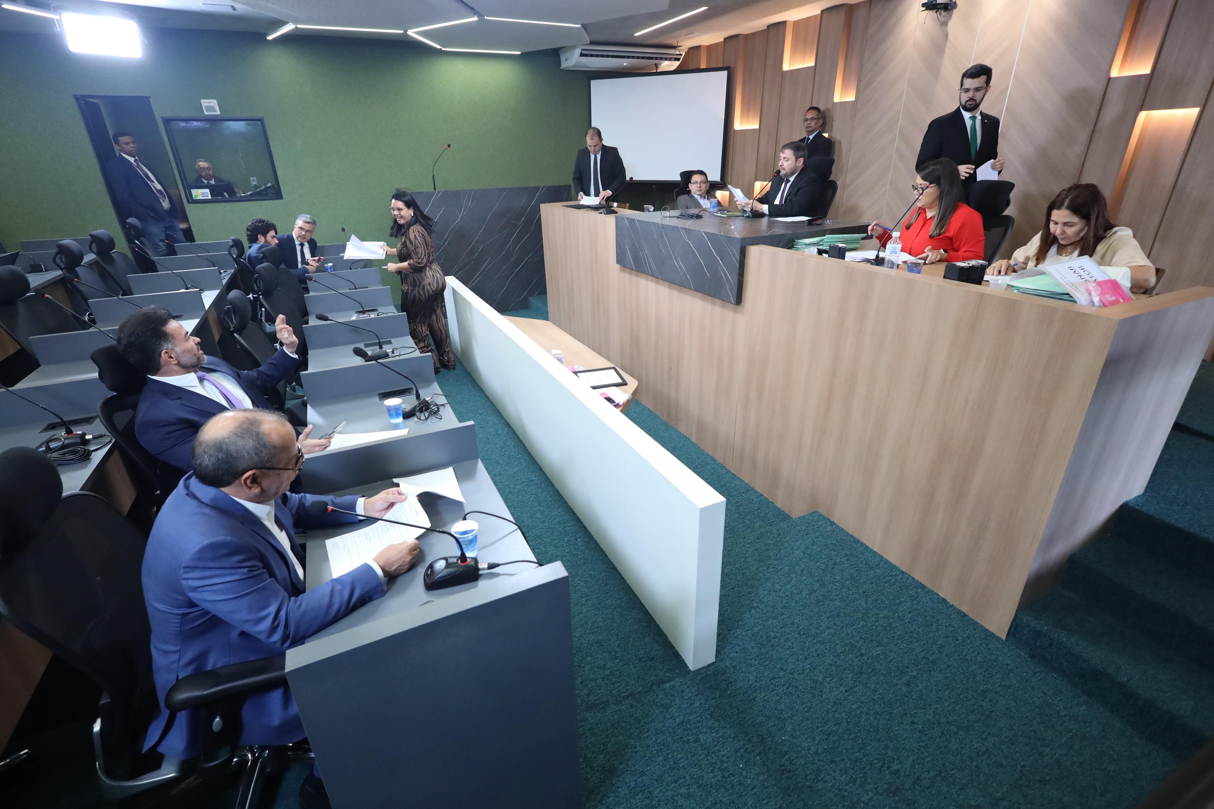 CCJ aprova programa de prevenção à depressão pós-parto