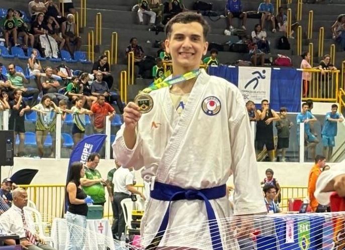Karatê piauiense brilha em competições
