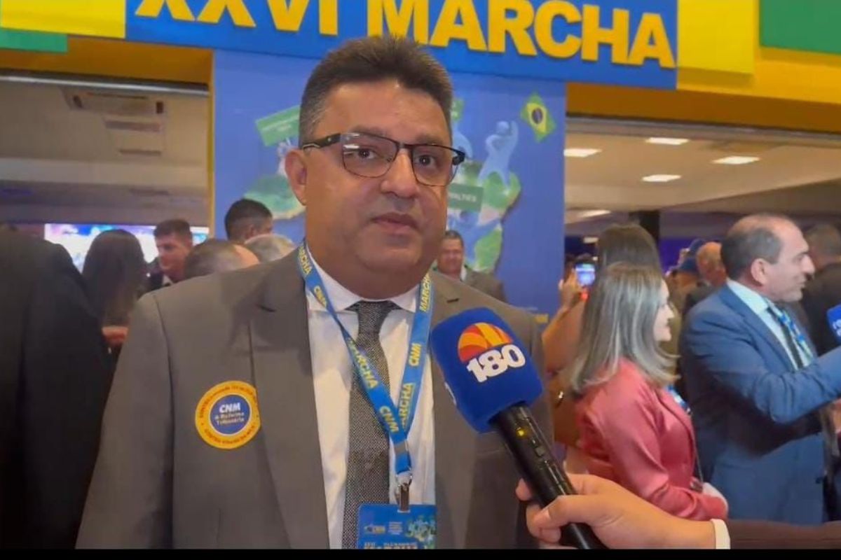 Prefeito Corinto Neto