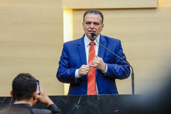 Deputado Gessivaldo Isaías (Republicanos)