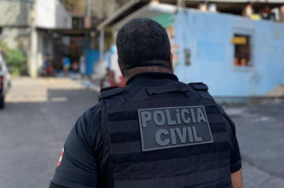 Homem é morto a pauladas durante