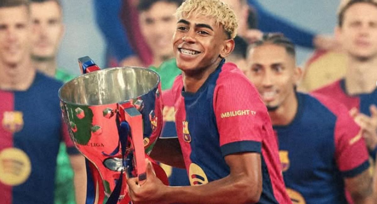 Lamine Yamal será o novo dono da camisa 10 do Barcelona