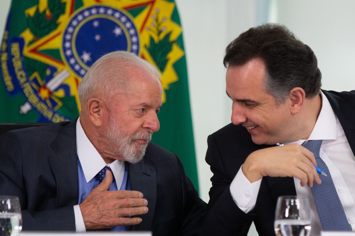 Lula se nega a citar Zema e diz que MG não merece Nikolas e Cleitinho