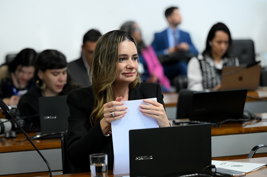 Senadora Augusta Brito (PT-CE)