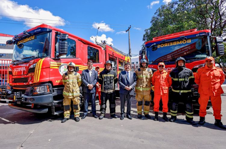 Corpo de Bombeiros celebra aniversário de 81 anos com promoções e entrega de novos equipamentos