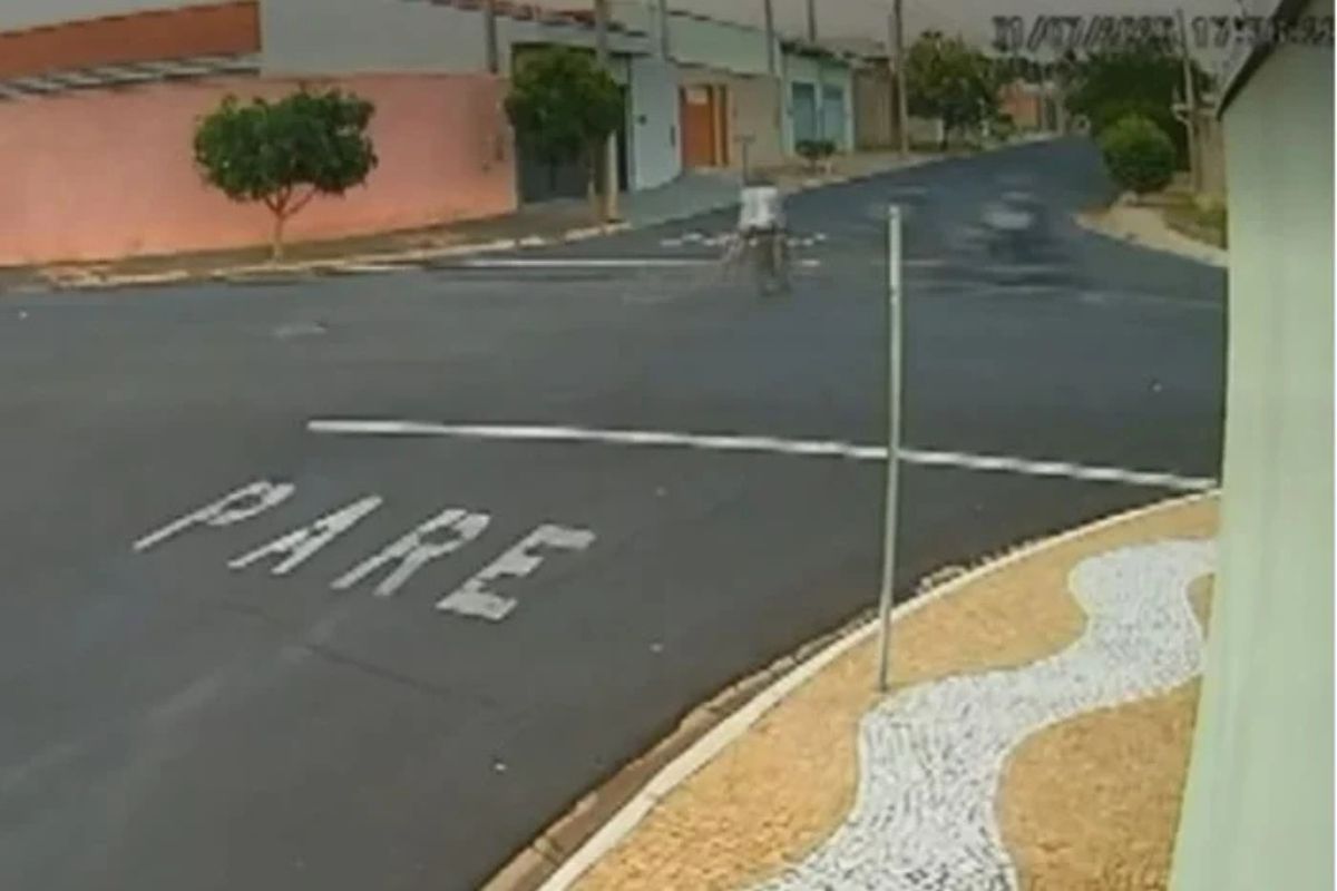 Criança morre após acidente com bicicleta motorizada em Porto Ferreira (SP)